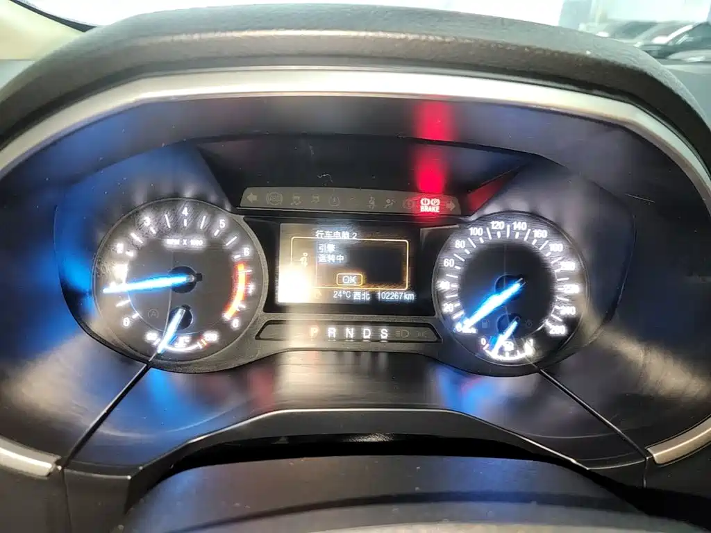 Ford Edge — миниатюра 12