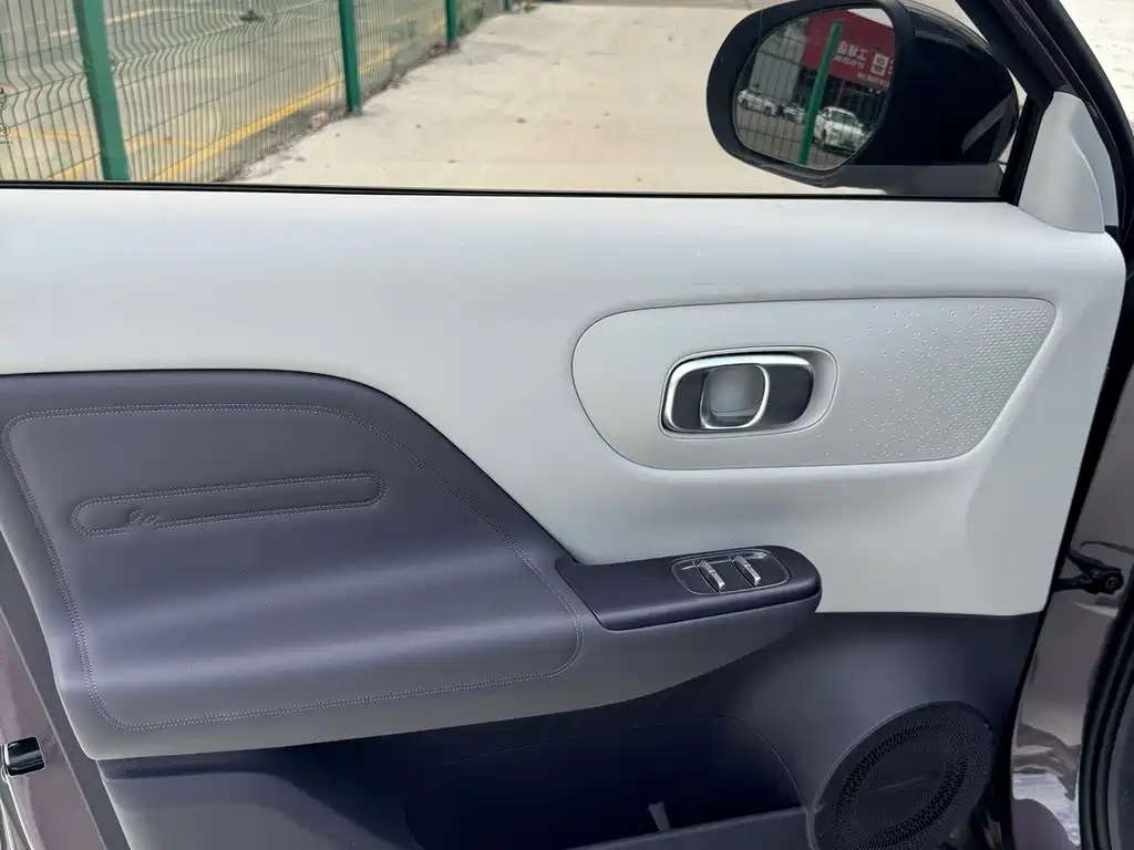 Leapmotor Leapmotor B10 — миниатюра 5