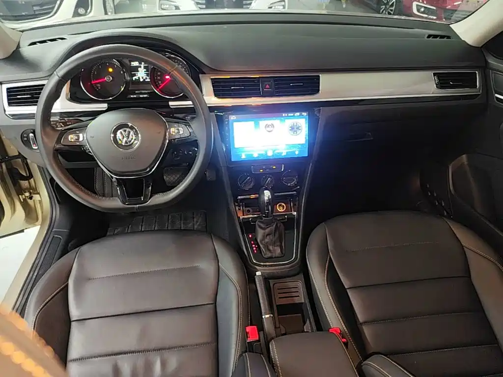Volkswagen Bora — миниатюра 13