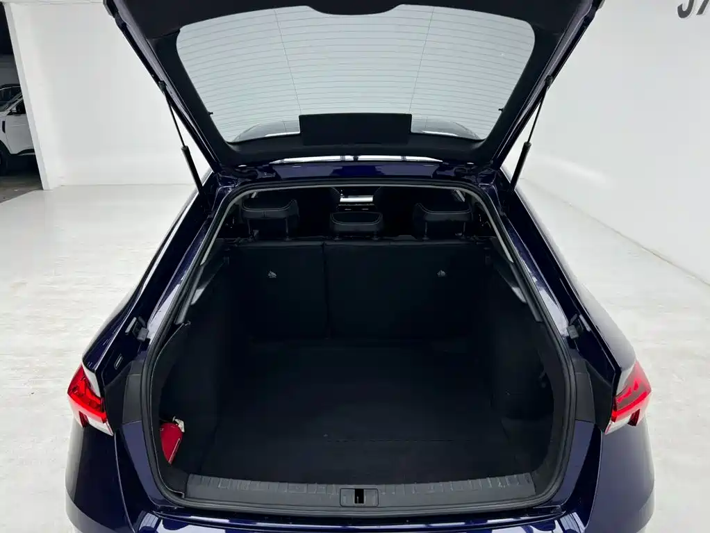 Skoda Octavia — миниатюра 12