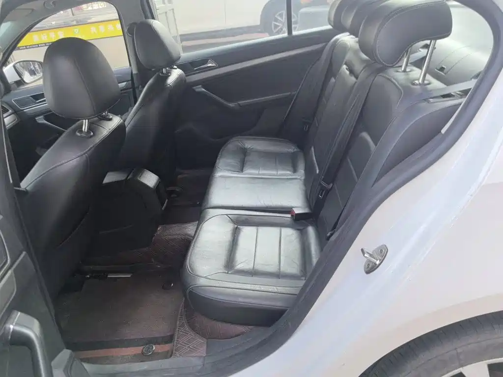 Volkswagen Lavida — миниатюра 13