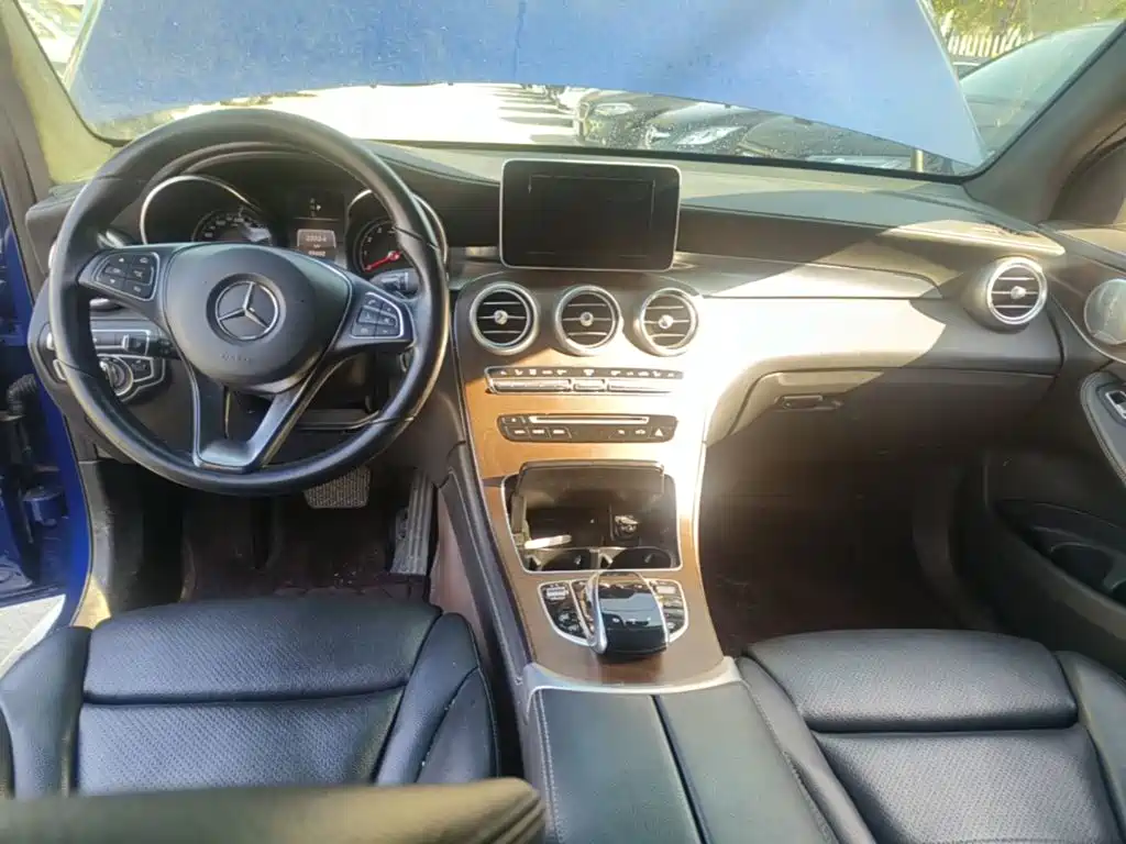 Mercedes-Benz GLC — миниатюра 10