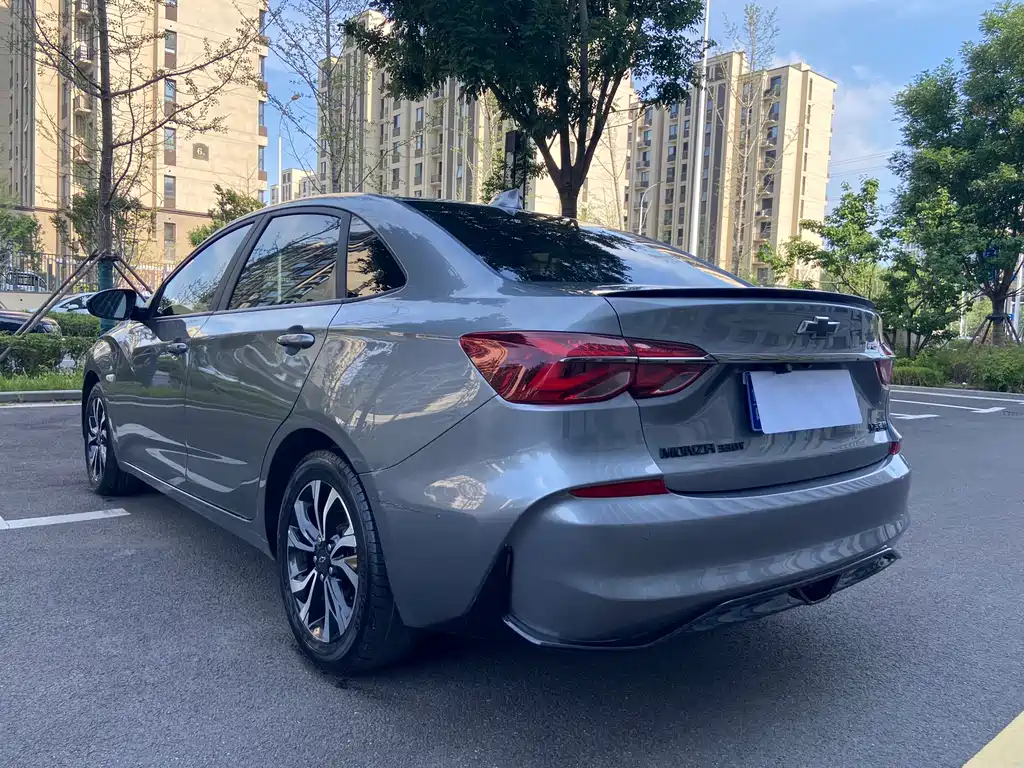 Chevrolet Monza 2019 RS 330T AT VI