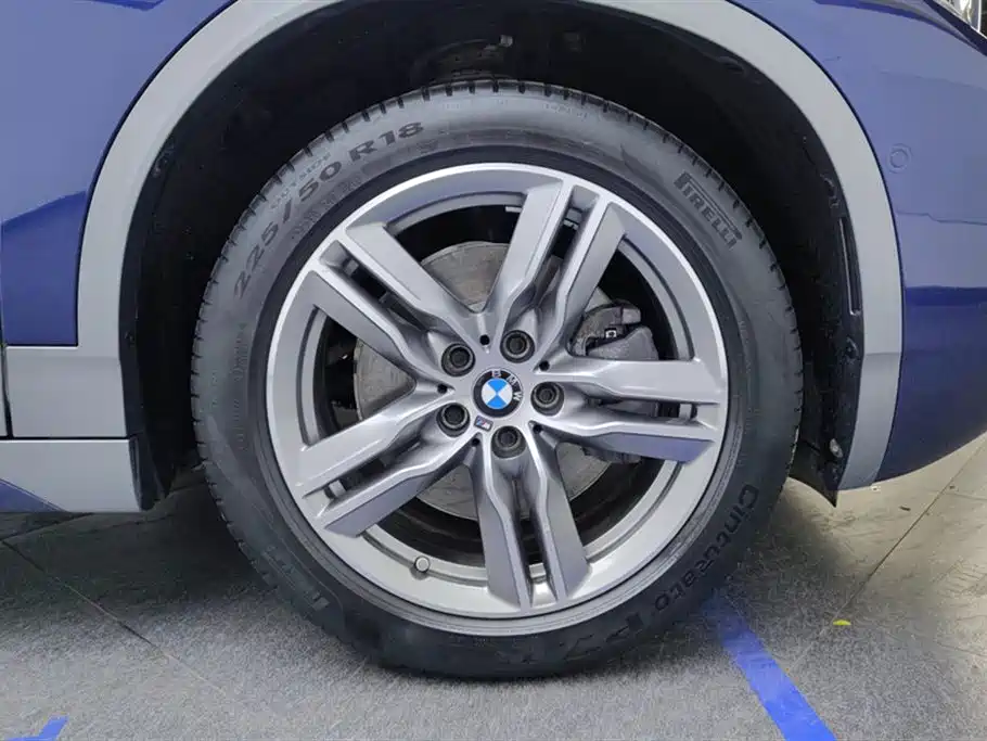 BMW X2 2020 sDrive25i Lead M