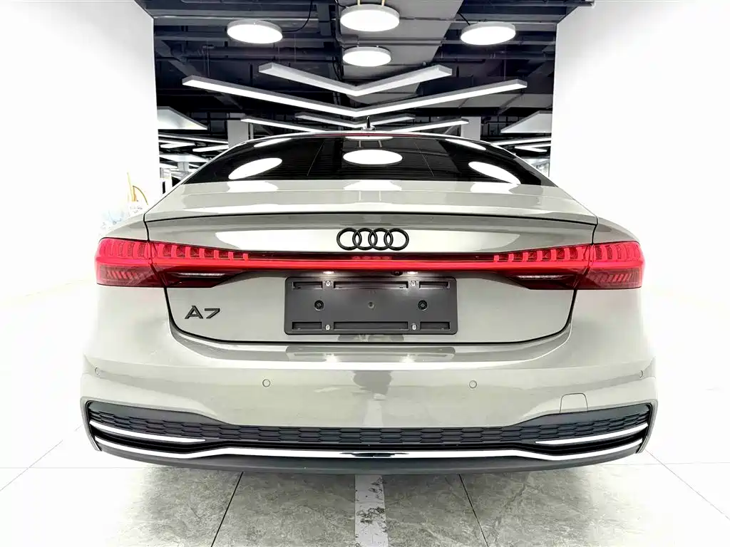 Audi A7 2023 45 TFSI