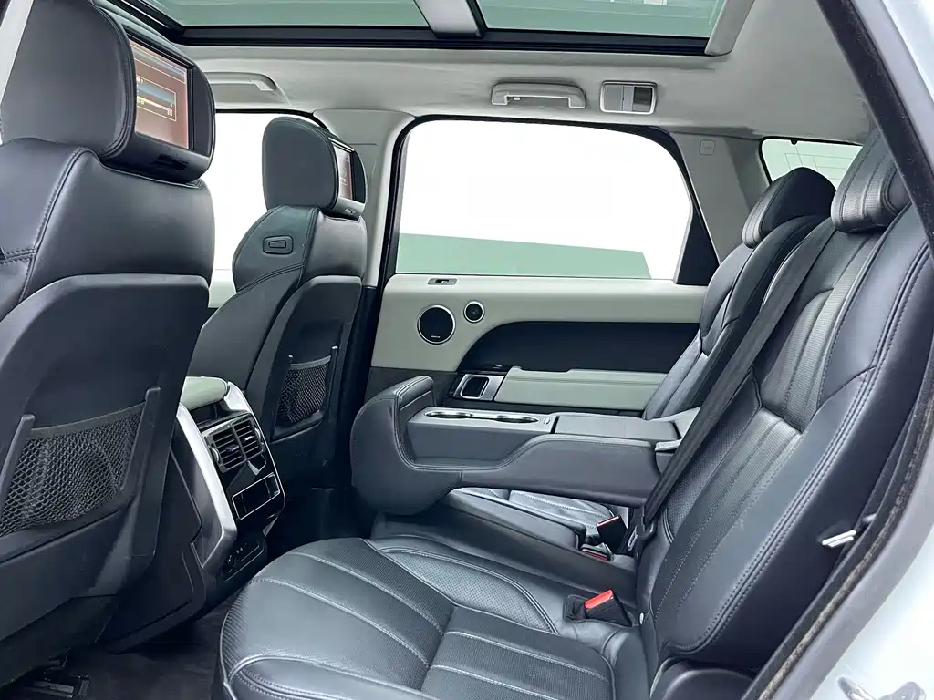 Land Rover Sport — миниатюра 9