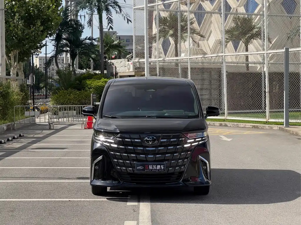 Toyota Alphard 2024 2.5L Premium
