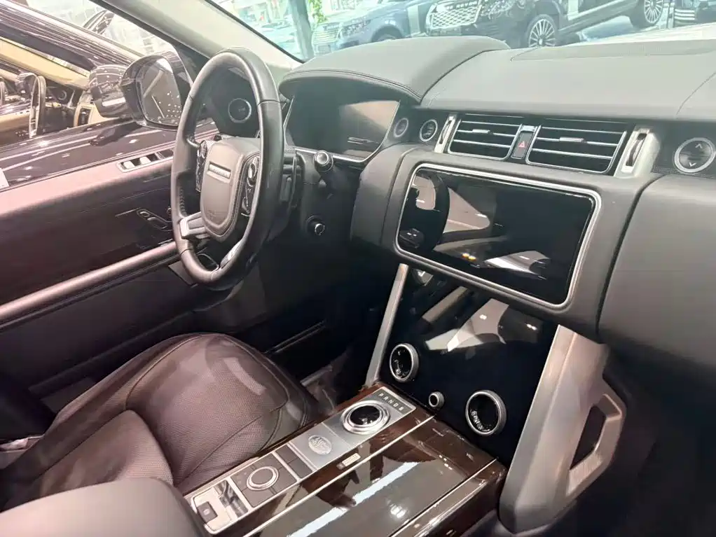 Land Rover Range Rover — миниатюра 11