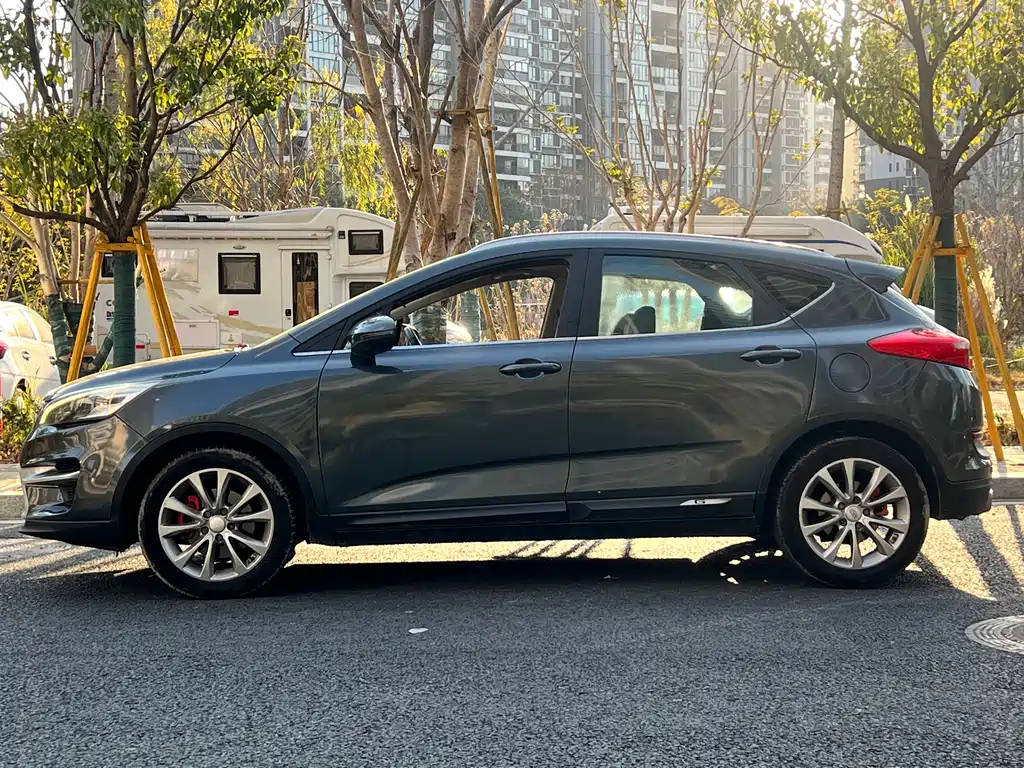 GEELY AUTOMOBILE EMGRAND GS