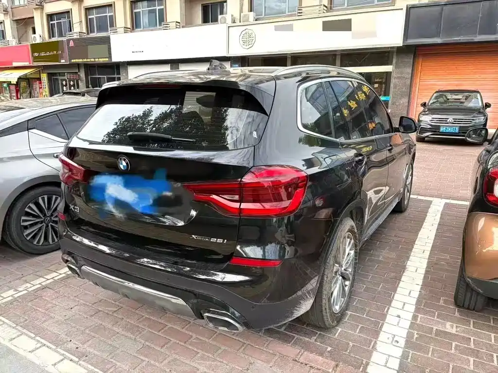 BMW X3 — миниатюра 4