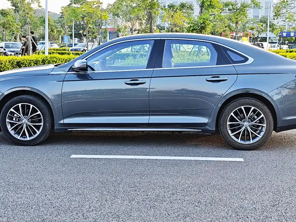 Geely Preface 2021 2.0TD Luxury +