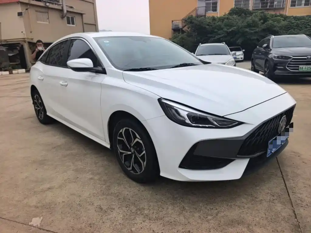 MG MG5 — миниатюра 4