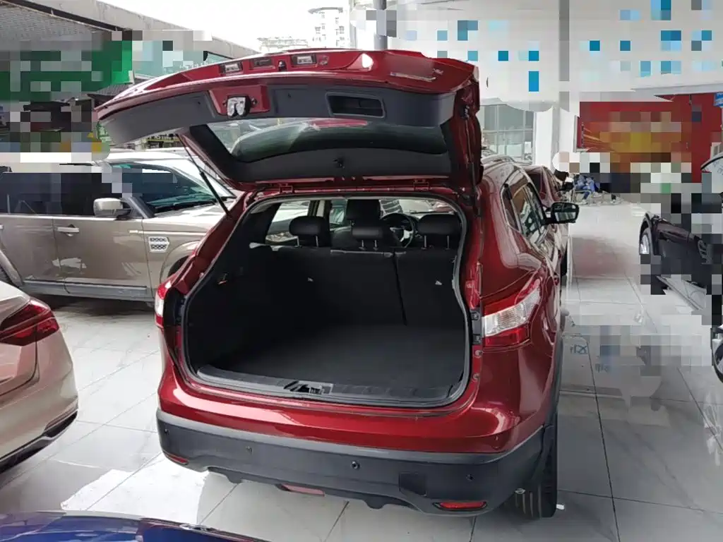 Nissan Qashqai — миниатюра 19
