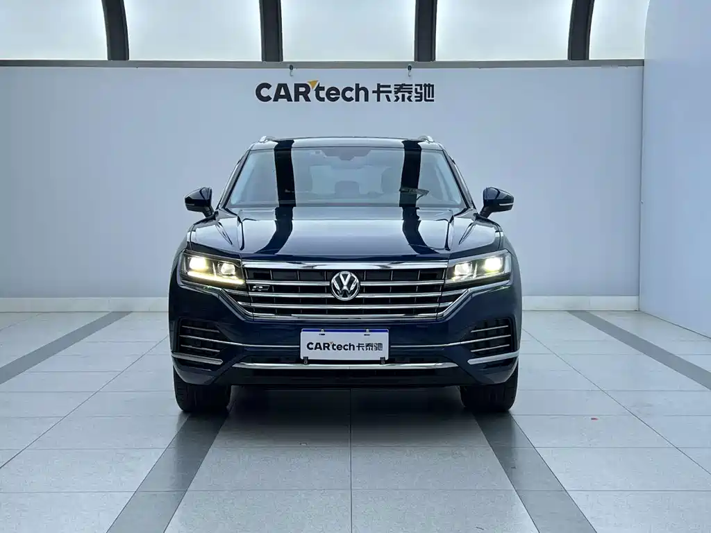 Volkswagen Touareg — миниатюра 2