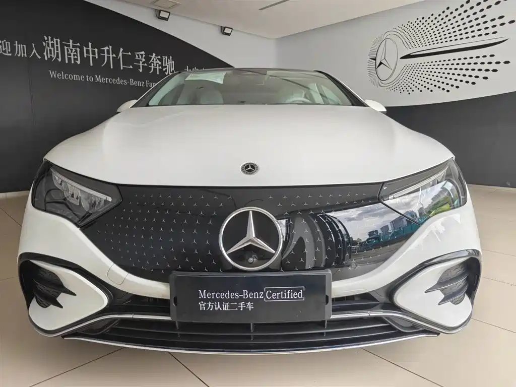 Mercedes-Benz EQE 2025 500 4MATIC