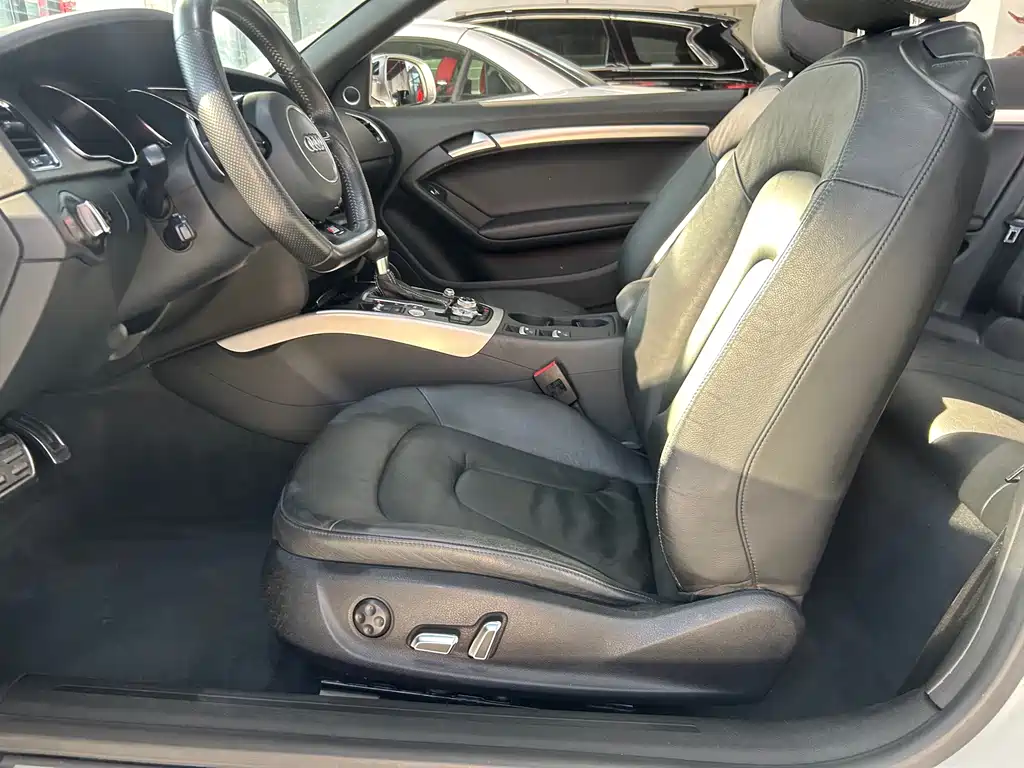Audi A5 (Import) — миниатюра 21