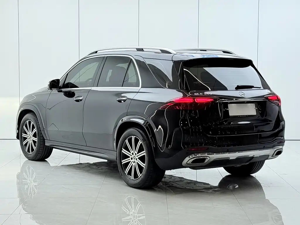 Mercedes-Benz GLE (Import) — миниатюра 14