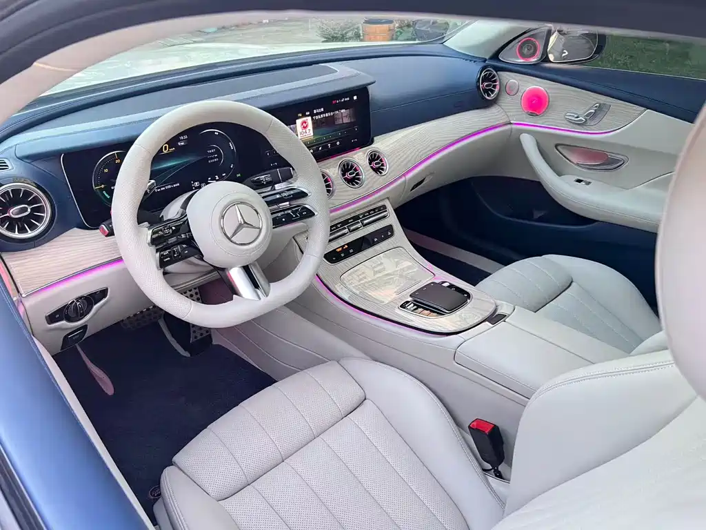 Mercedes-Benz E-Class (Import) — миниатюра 10