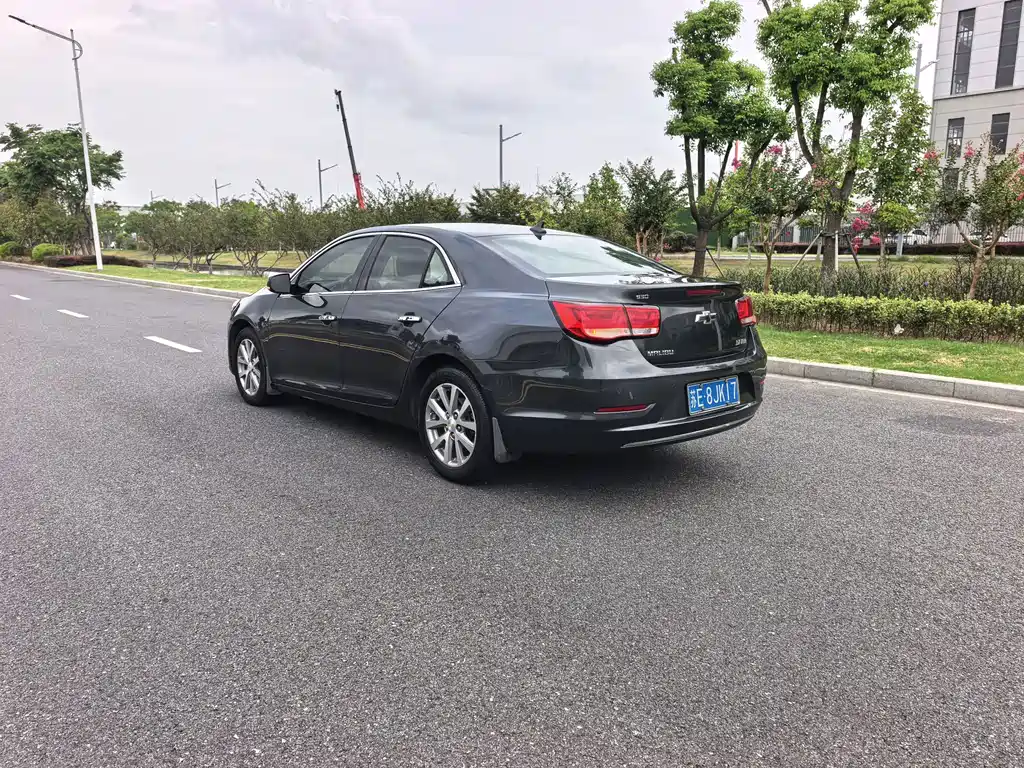 Chevrolet Malibu — миниатюра 14