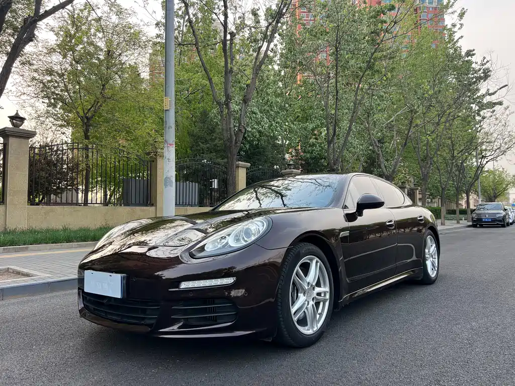 Porsche Panamera 2015