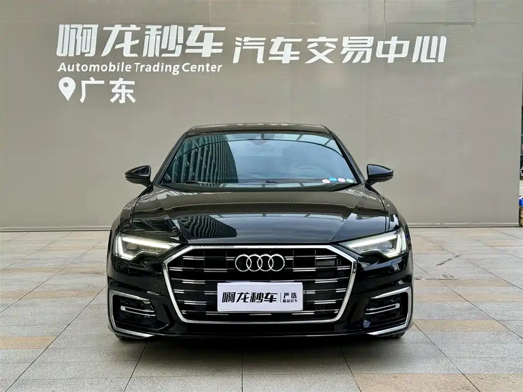 Audi A6L 2023 40 TFSI Luxury