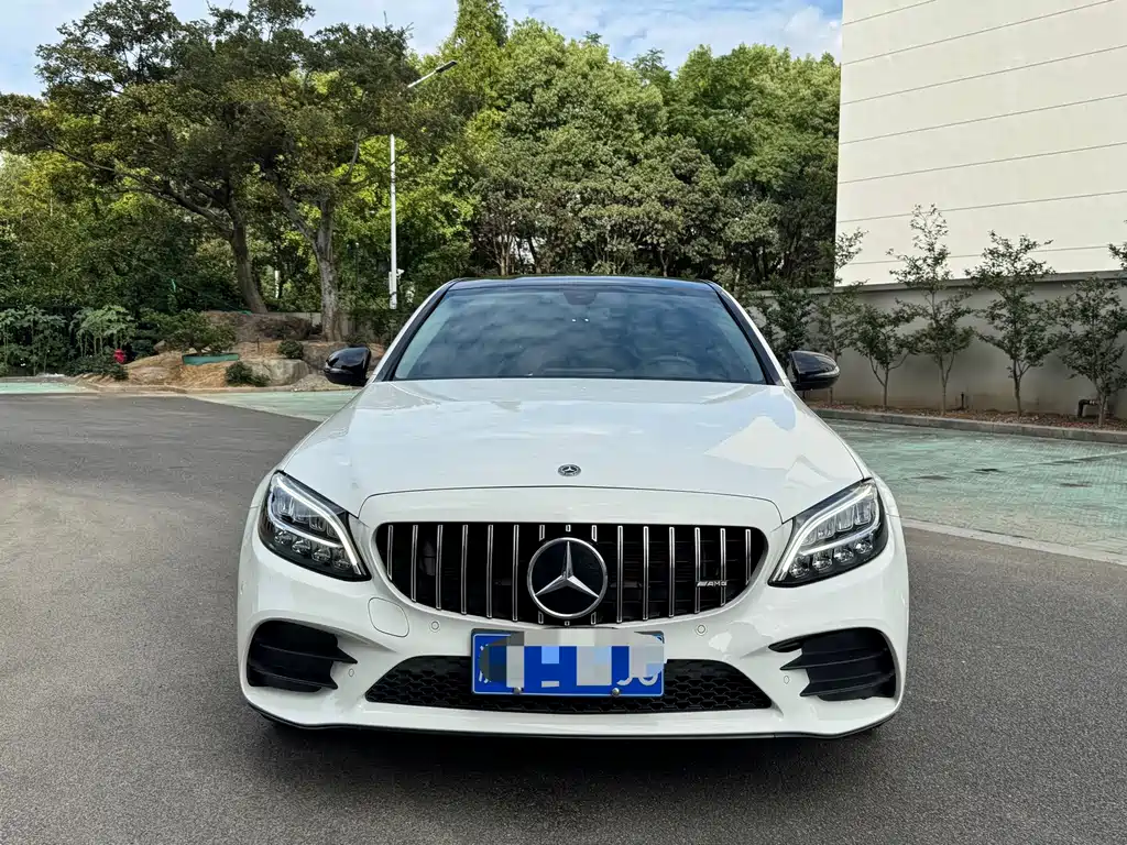 Mercedes-Benz C-Class — миниатюра 2
