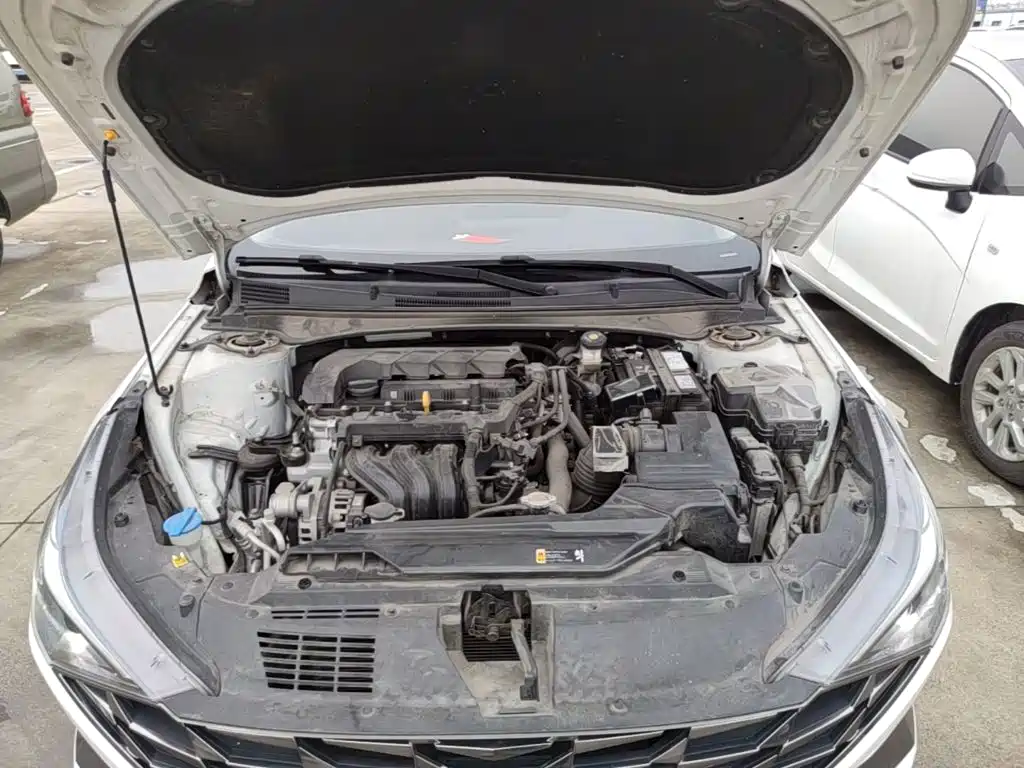 Hyundai Elantra — миниатюра 20