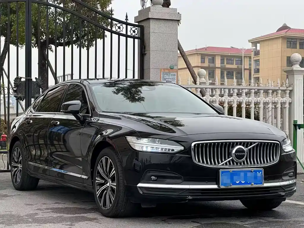 Volvo S90 — миниатюра 3