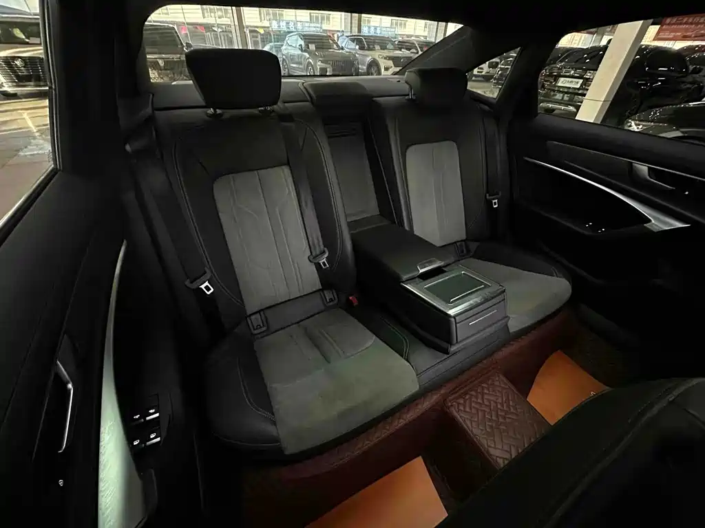 Audi A6L — миниатюра 17