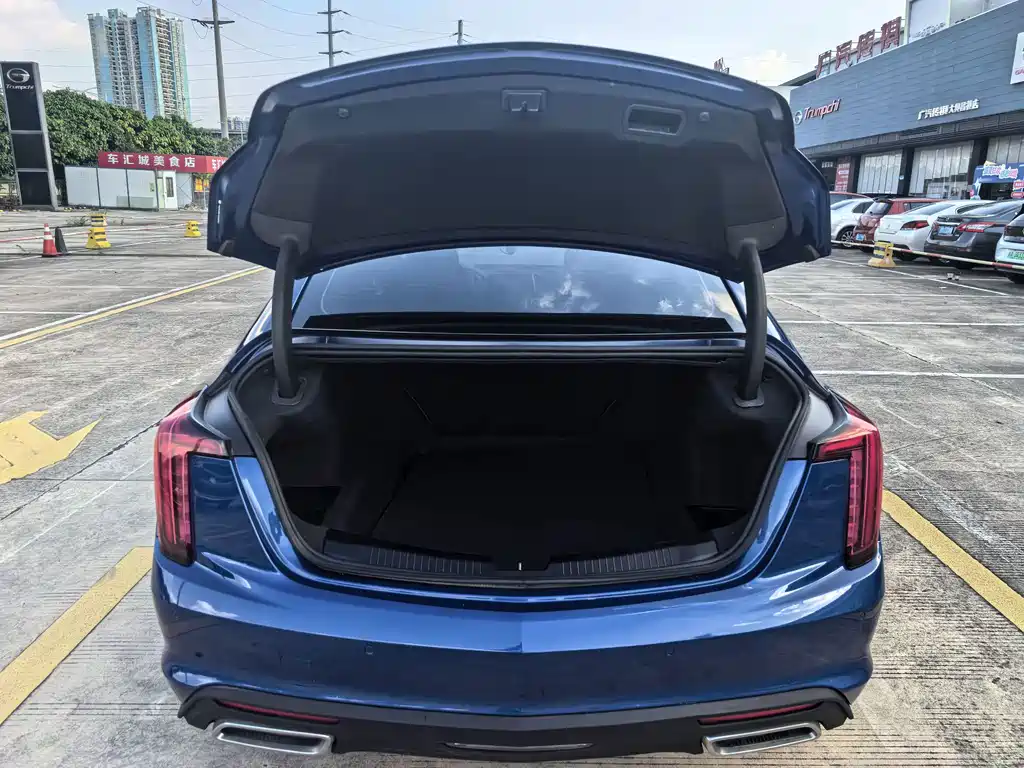 Cadillac CT5 — миниатюра 21