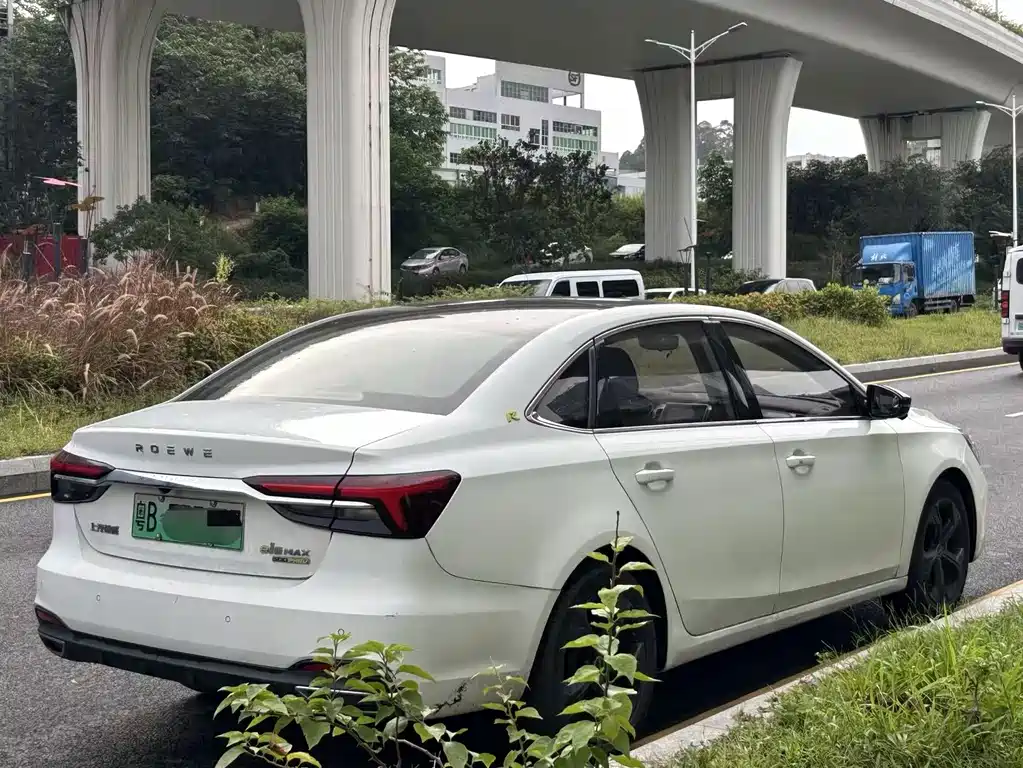 Roewe i6 MAX New Energy — миниатюра 5