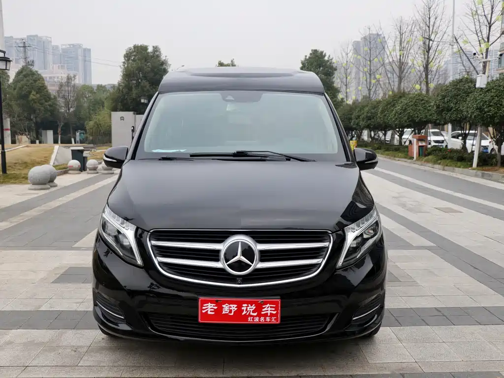 Mercedes-Benz V-Class V 2018 V 260 L Luxury Long Wheelbase VI