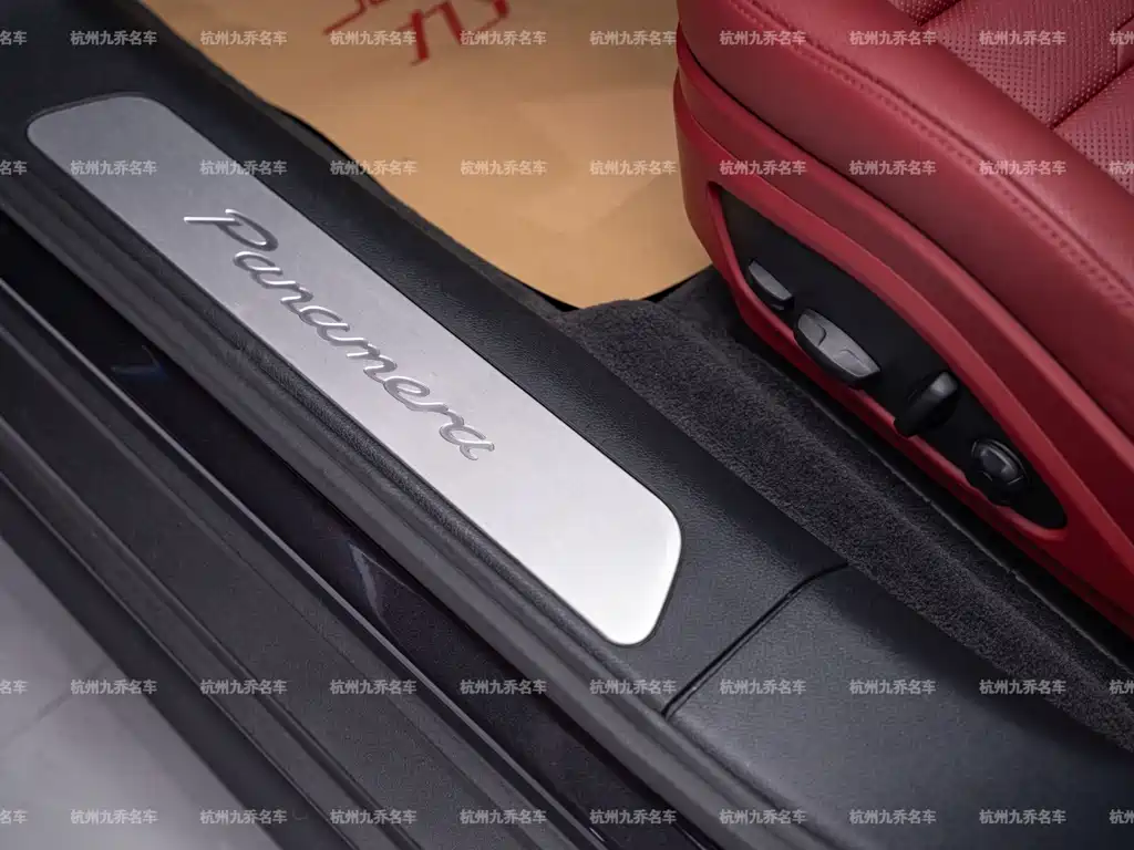Porsche Panamera — миниатюра 22