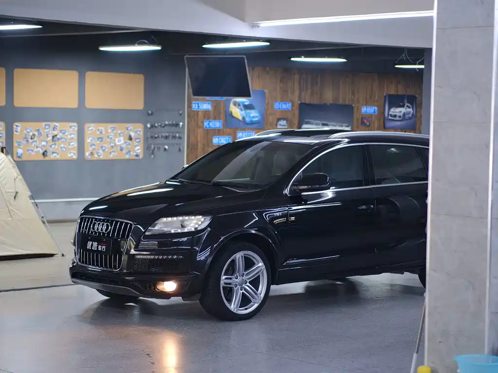 Audi Q7 — миниатюра 3