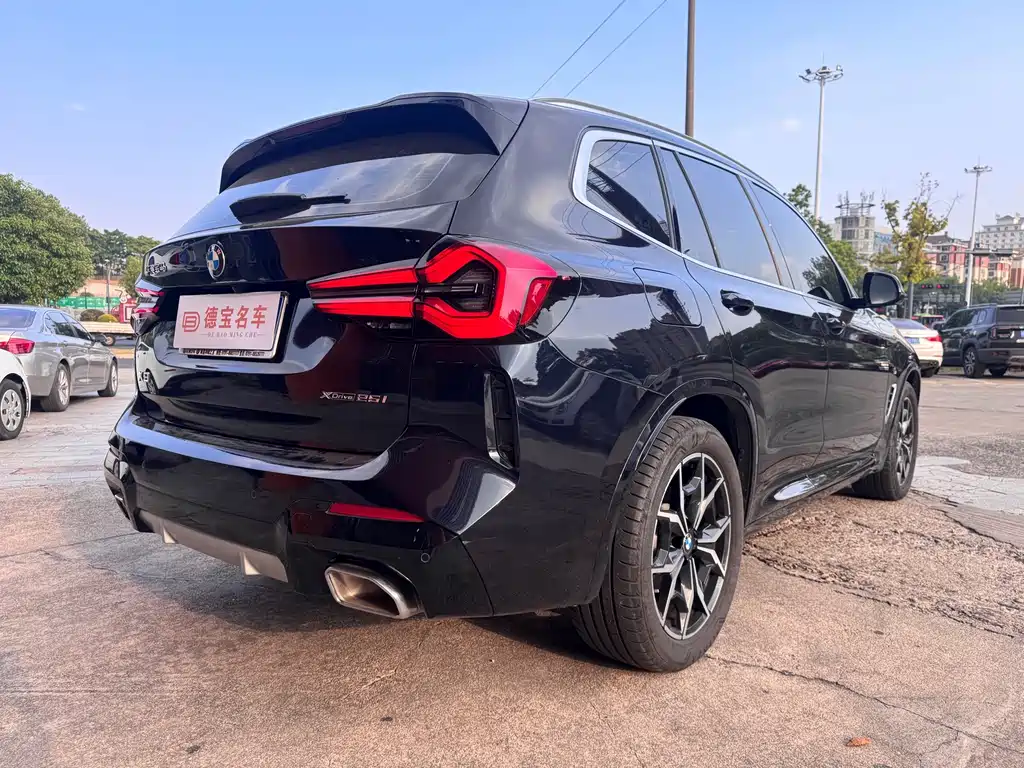 BMW X3 — миниатюра 11