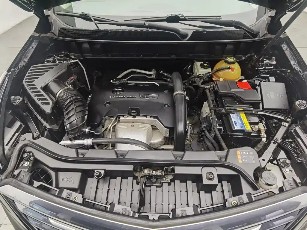 Cadillac XT5 — миниатюра 6