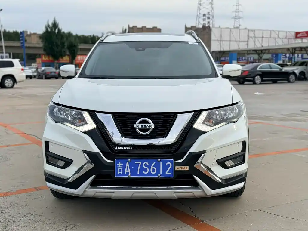 NISSAN QIJUN