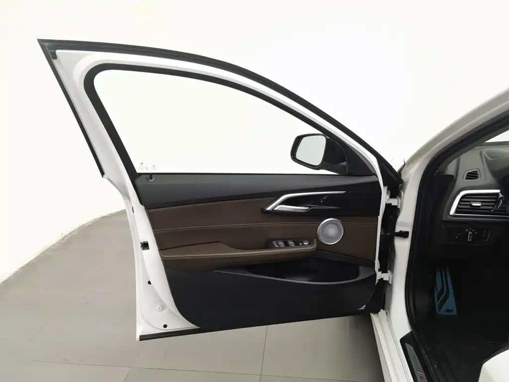 BMW 1 Series — миниатюра 8