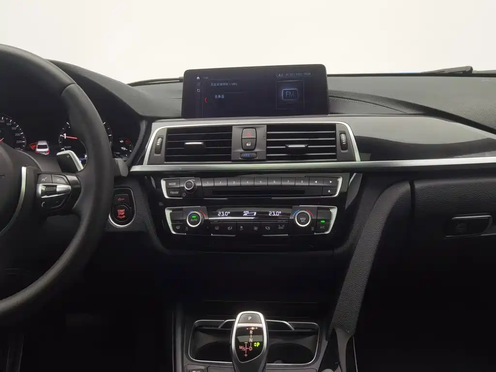 BMW 3 Series — миниатюра 12