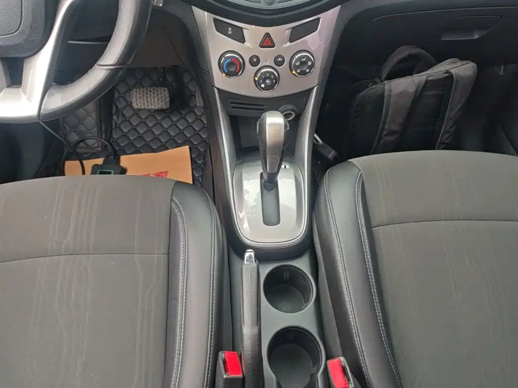 Chevrolet Trax — миниатюра 14