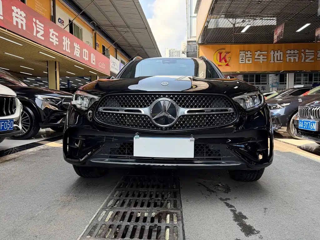 Mercedes-Benz GLC 2025 GLC 300 L 4MATIC 5 мест