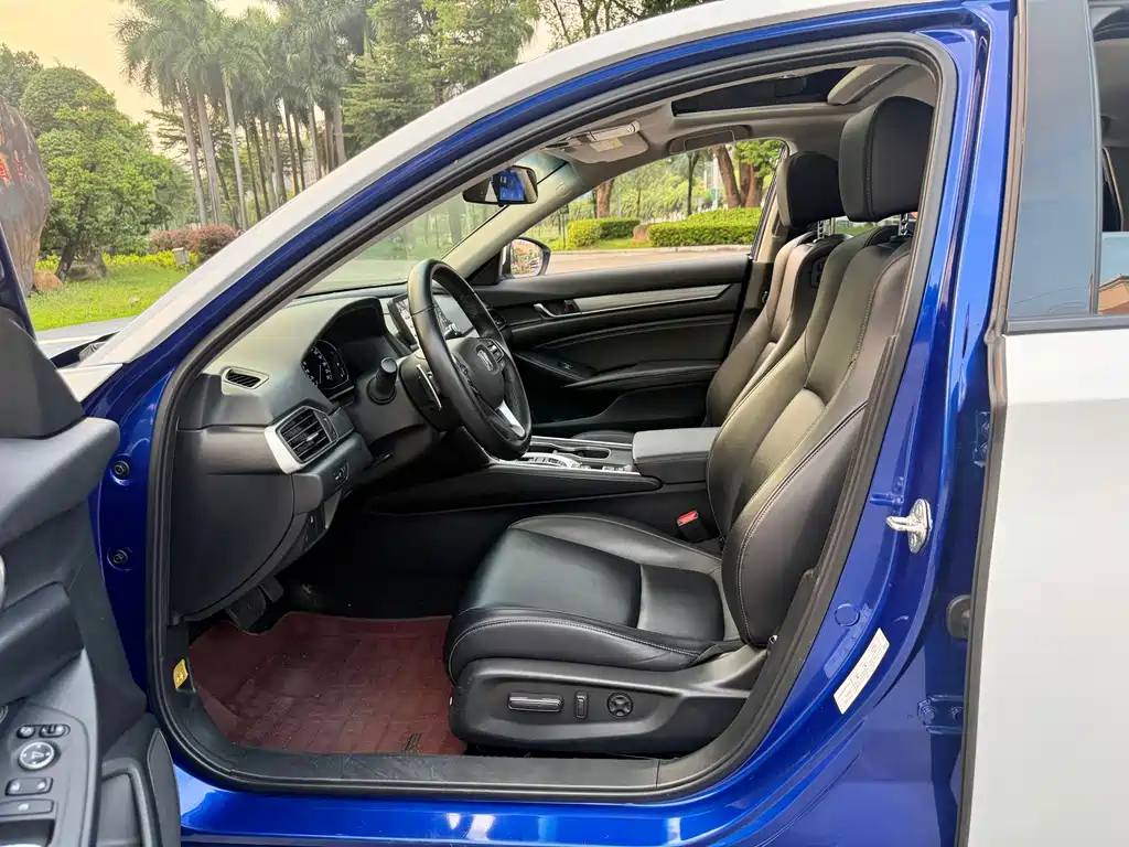 Honda Accord — миниатюра 15