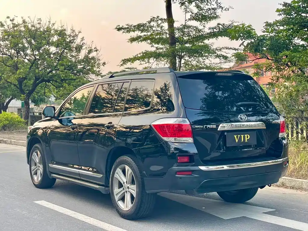 Toyota Highlander — миниатюра 9