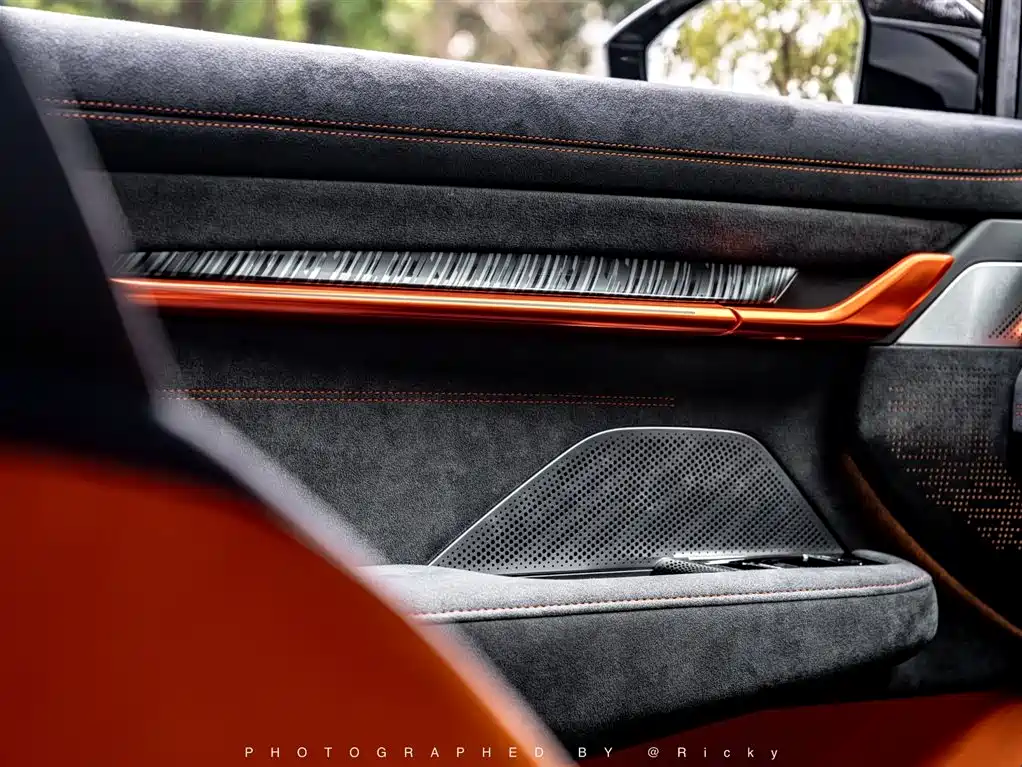 ZEEKR EXTREME KRYPTON 001