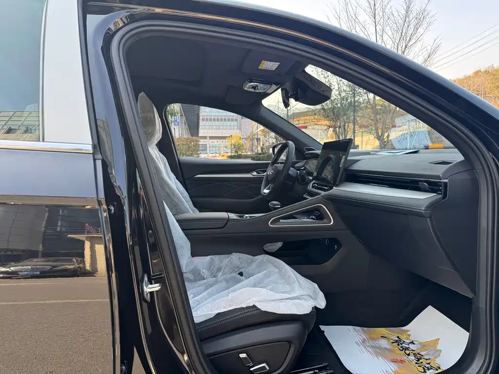 GEELY AUTOMOBILE XINGRUI