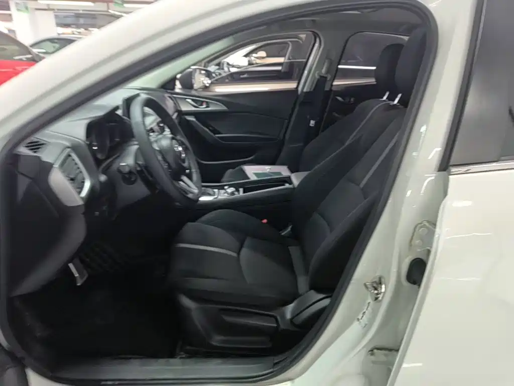 Mazda 3 Axela — миниатюра 15