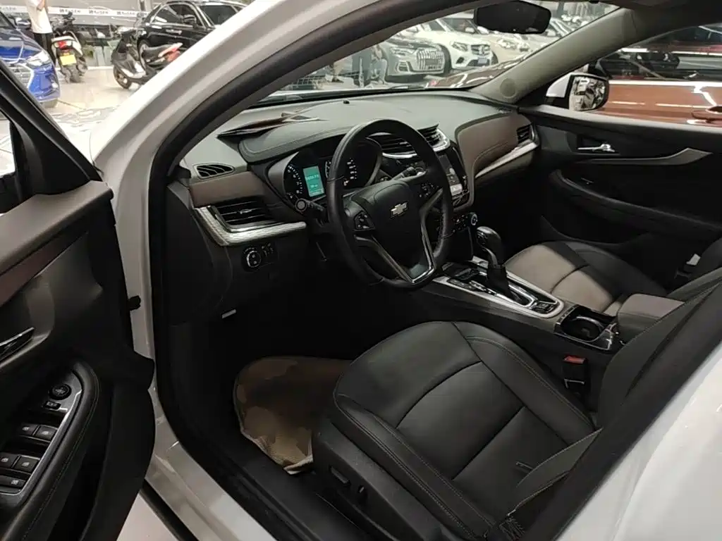 Chevrolet Malibu — миниатюра 16