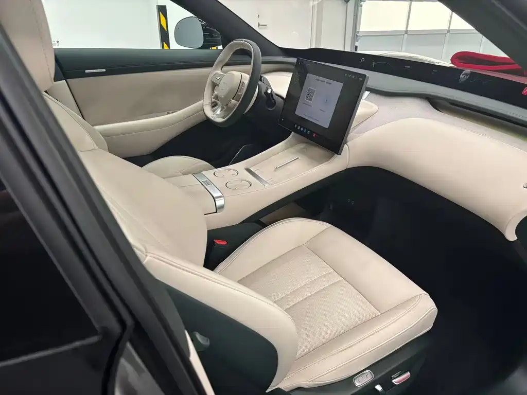 XIAOMI CAR XIAOMI YU7