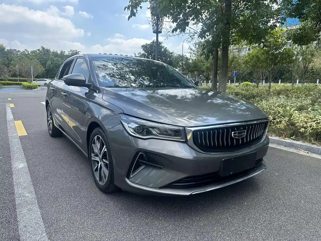Geely Emgrand — миниатюра 3