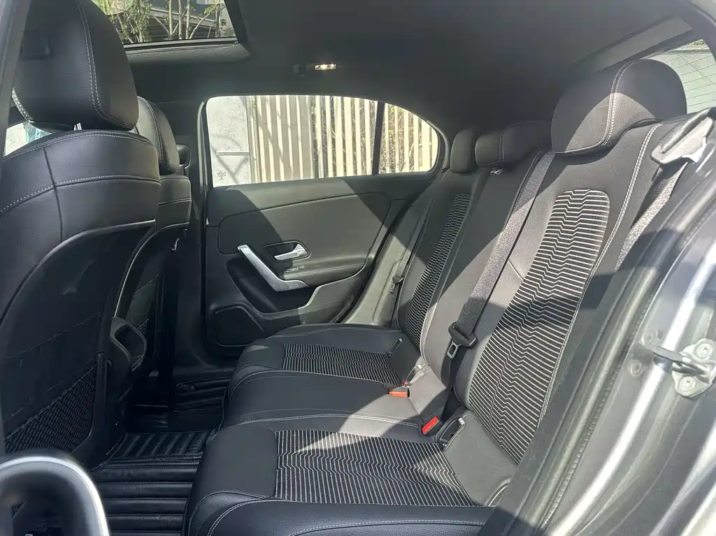 MERCEDES-BENZ A CLASS